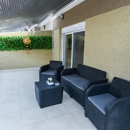 Luxury In The Center Of *